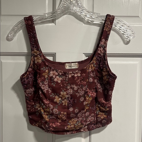 Altar'd State Tops - Altar’d State Mauve Floral Crop Tank Size Small Made in USA